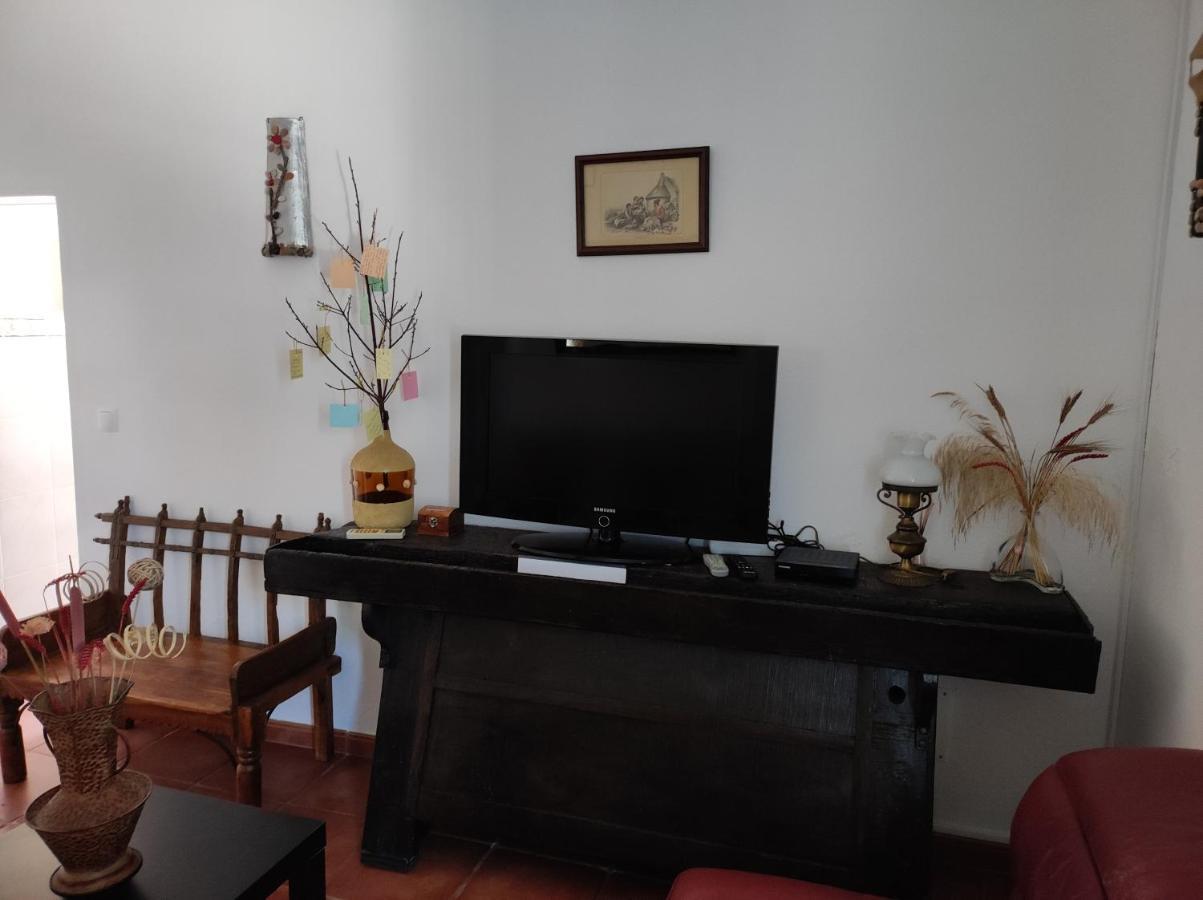 Alojamento Local A Giesta Sao Sebastiao da Giesteira Esterno foto